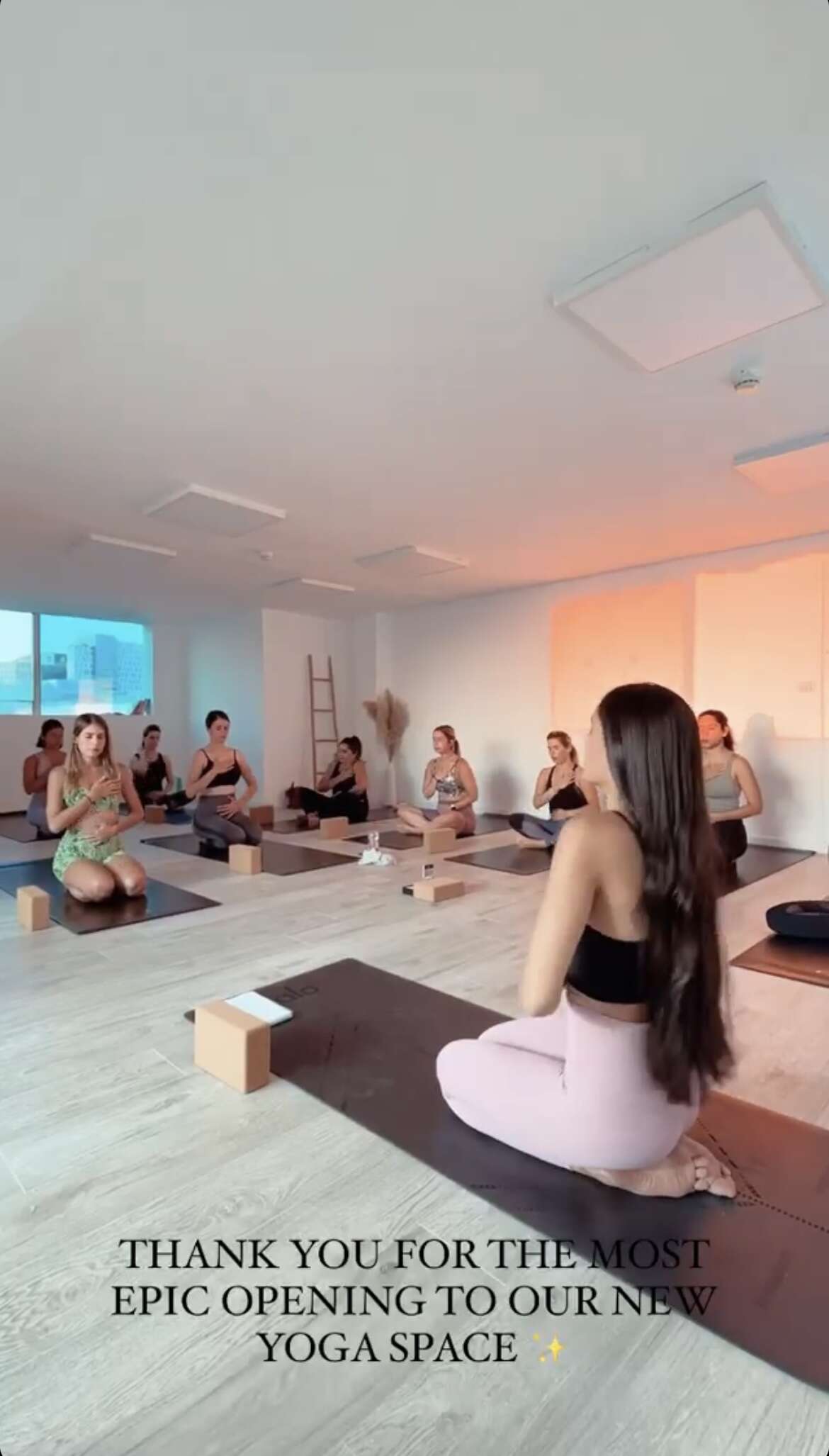 Liron Yoga Studio - לירון יוגה סטודיו