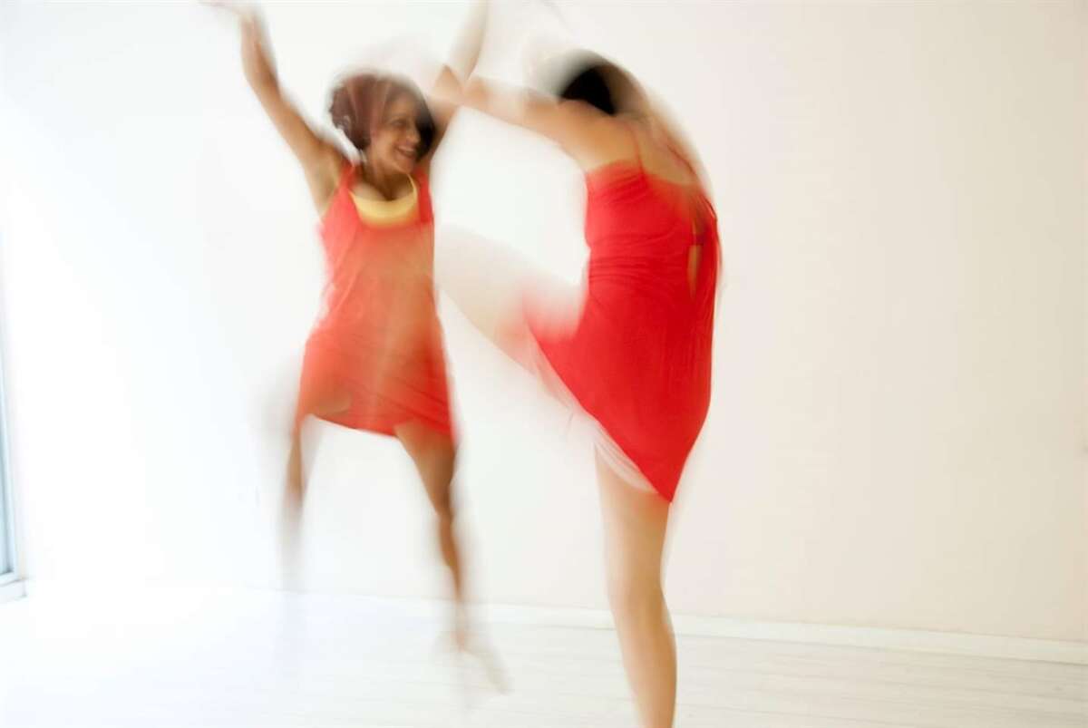 צילום: אליסיה שחף ריקוד אינטואיטיבי - פסטיבל דרך גוף 2023 - דרך גוף
